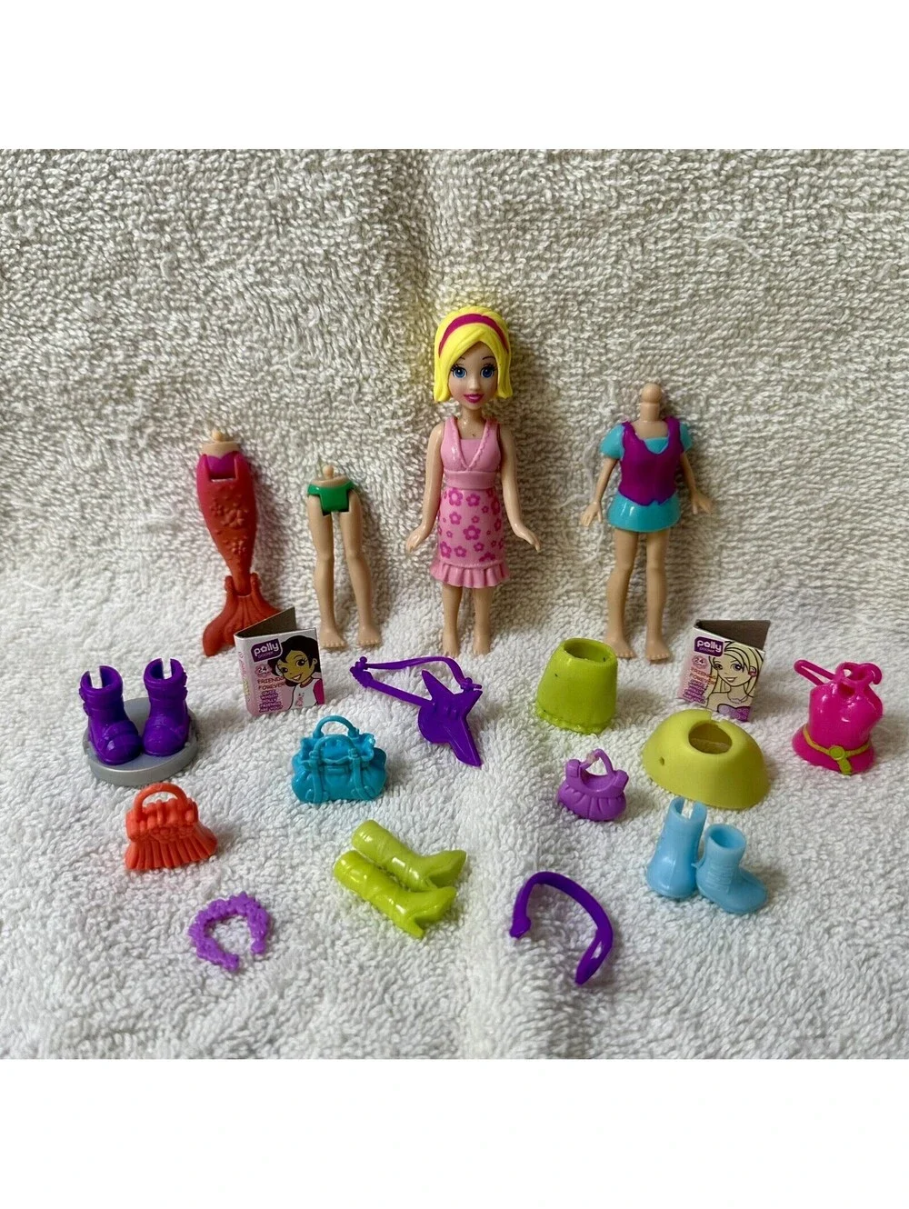Polly Pocket 3.5 Inch Fashion Mix Lot Dolls Plastic Accessories & Clothes Vtg.